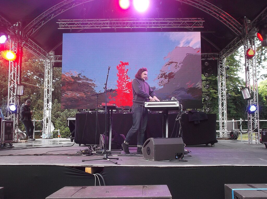 Reducing the Environmental Footprint of Music Festivals: Past Actions and Future Strategies
