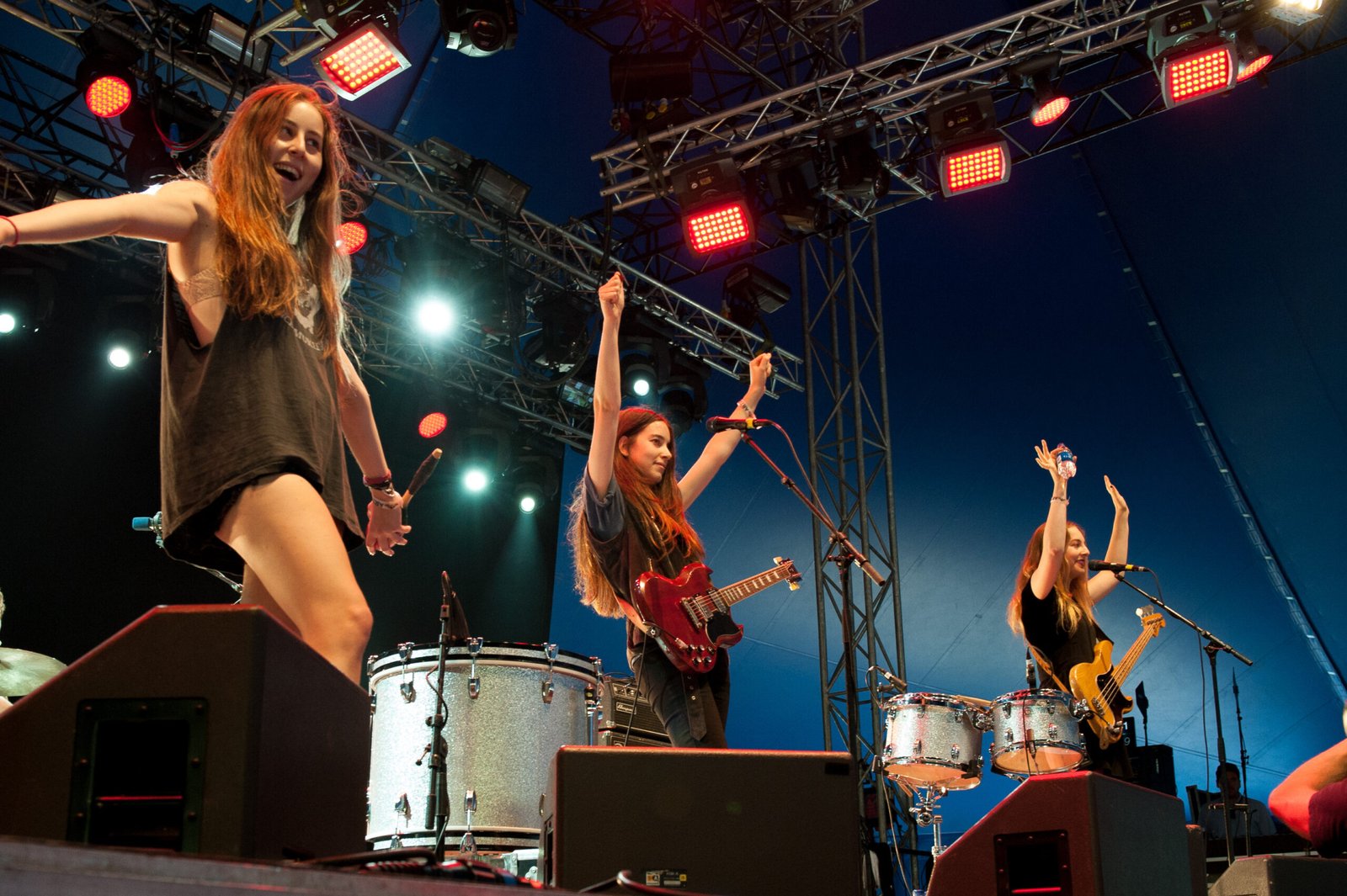 HAIM: The Indie Pop Trio