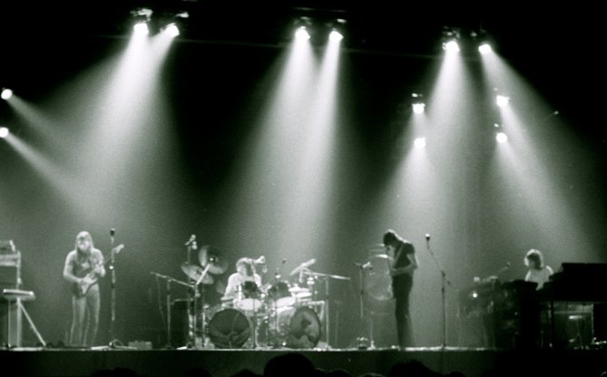 6. Pink Floyd - 
