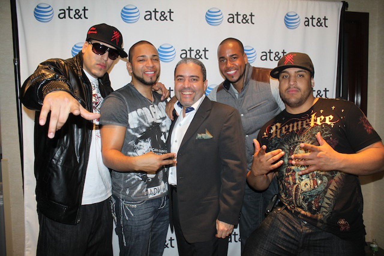 Aventura: The Bachata Revolution