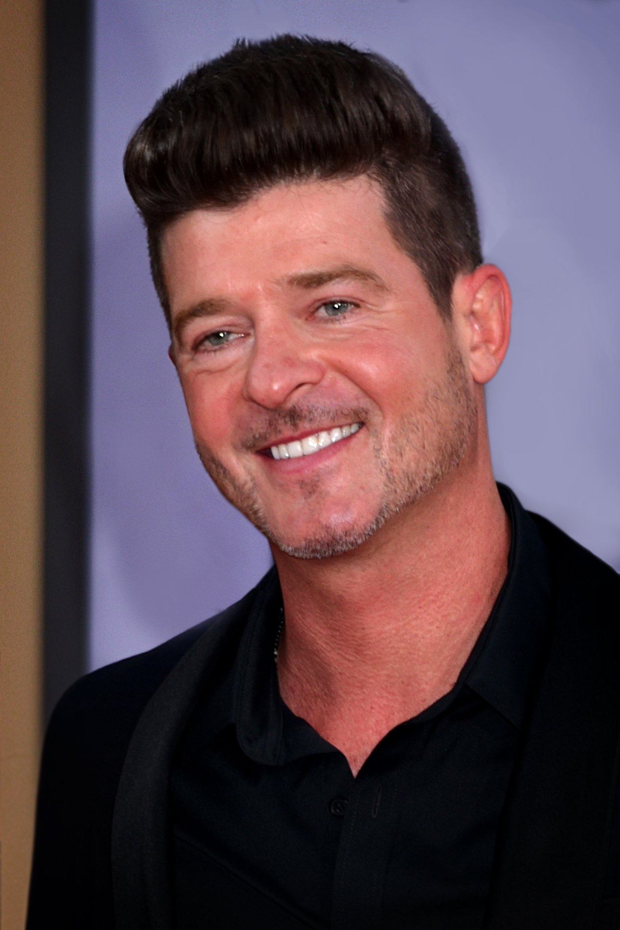 Robin Thicke & Pharrell Williams – 