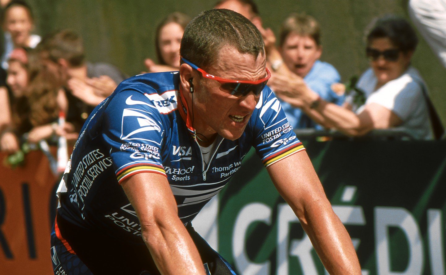 Lance Armstrong - Overcoming Cancer and Returning to Cycling