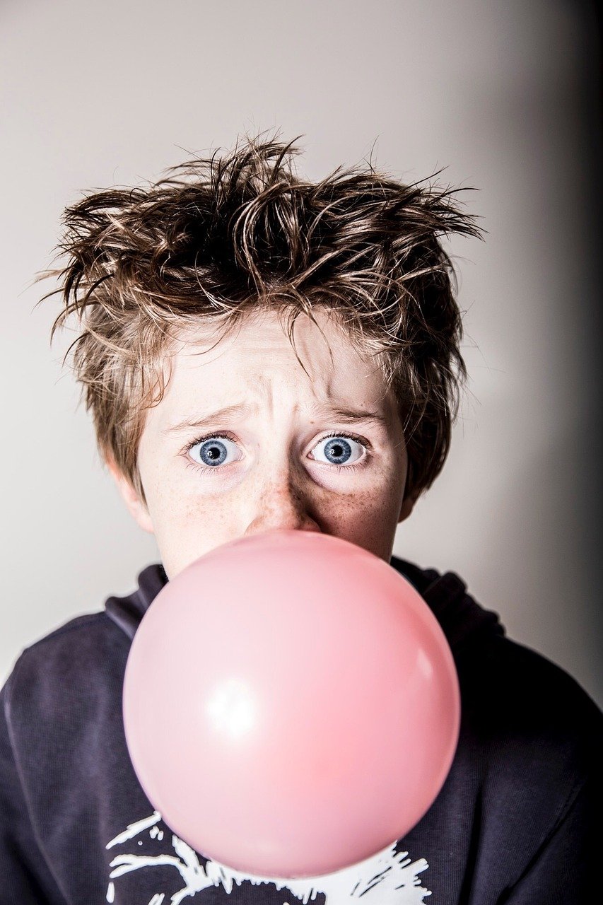 Gumologist 🍬 (image credits: pixabay)