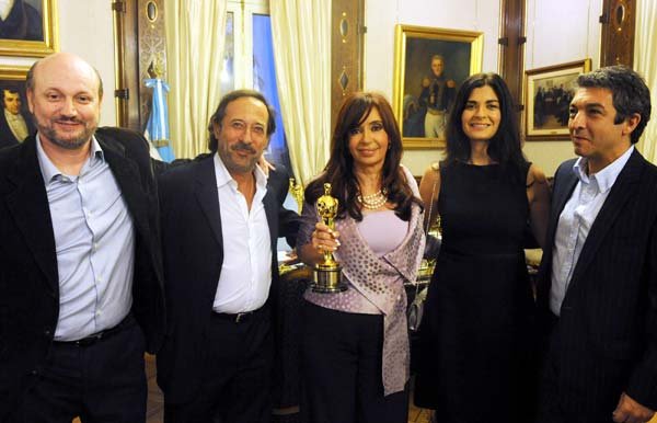 The Secret in Their Eyes (2009) – Argentina 🇦🇷 (image credits: wikimedia)