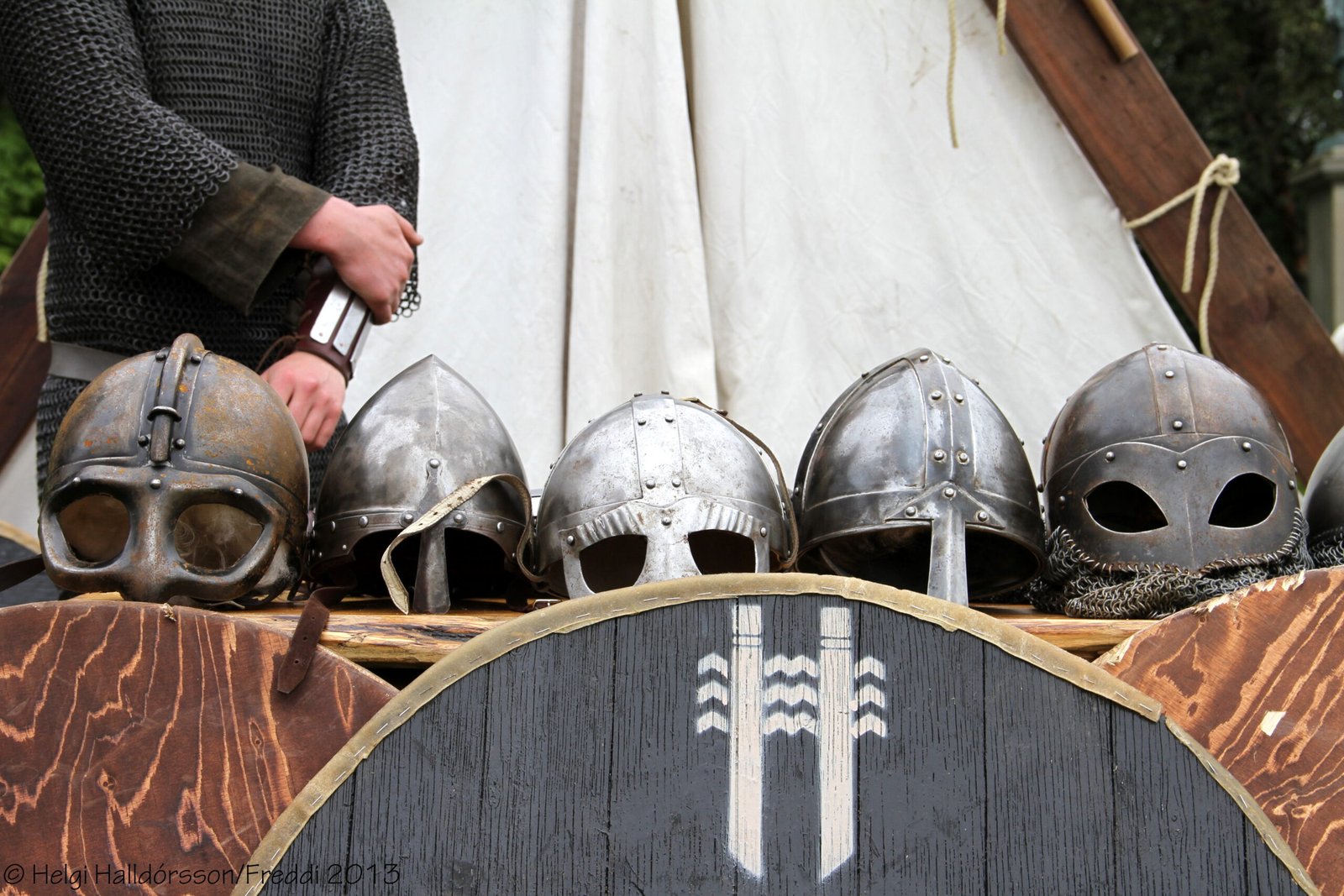 12. Vikings Wore Horned Helmets (image credits: wikimedia)