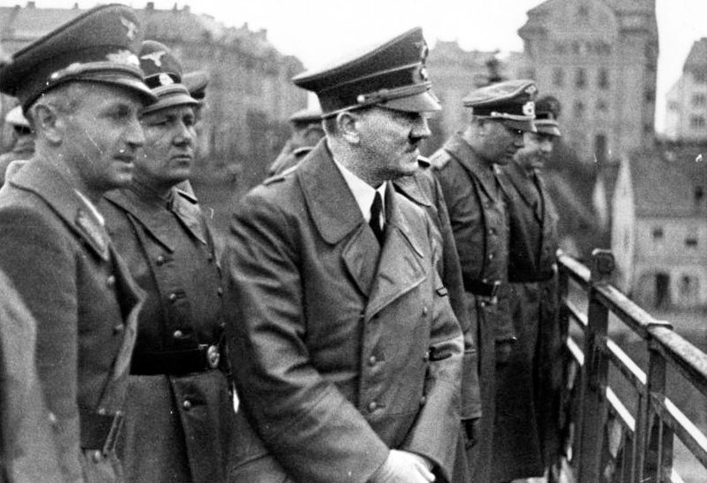 8. Adolf Hitler: The Drug Dependency (image credits: wikimedia)