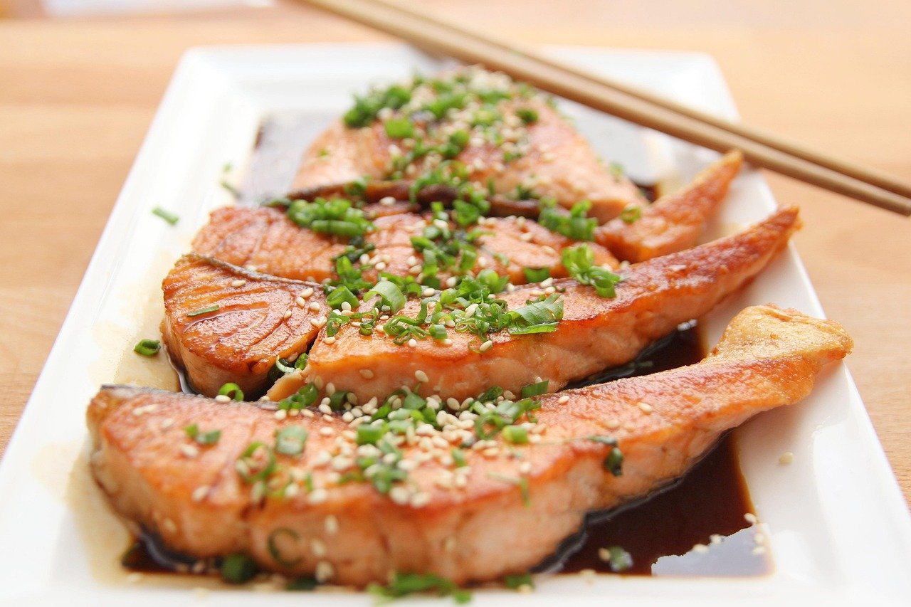 Fatty Fish 🐟 (image credits: pixabay)