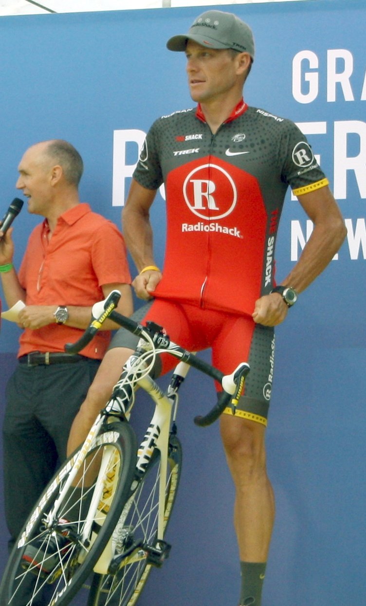 Lance Armstrong – Testicular Cancer (image credits: wikimedia)