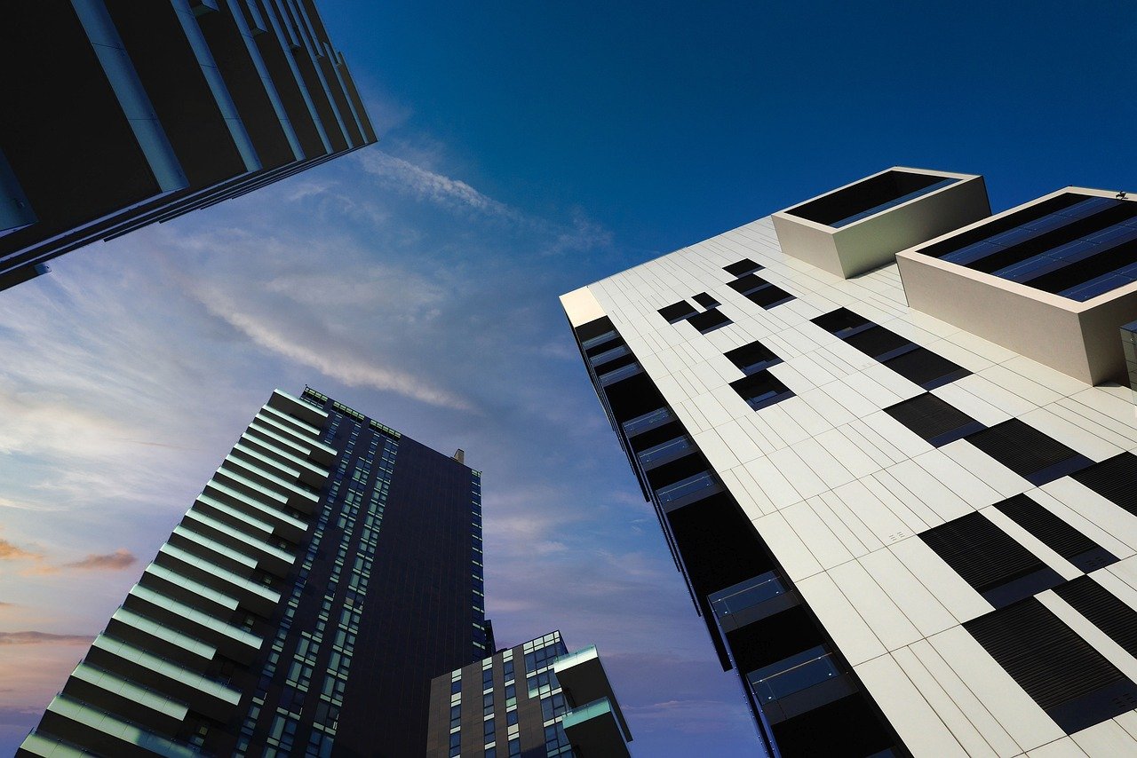 Impact of Mergers on the Real Estate Market (image credits: pixabay)