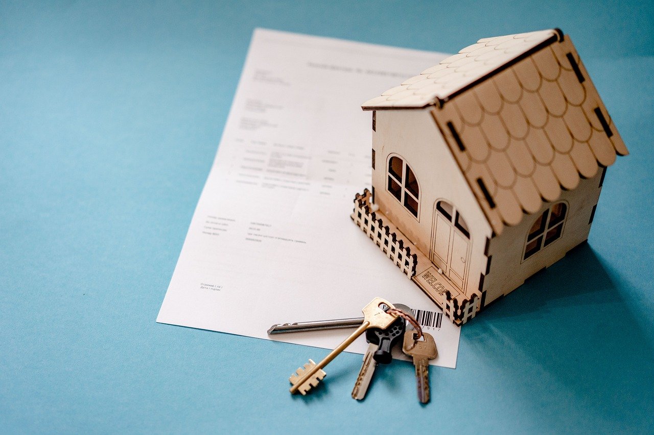 Is Now the Right Time to Invest in Real Estate?