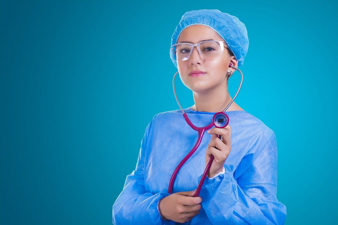 Healthcare Workers – Caring for the World (image credits: pixabay)