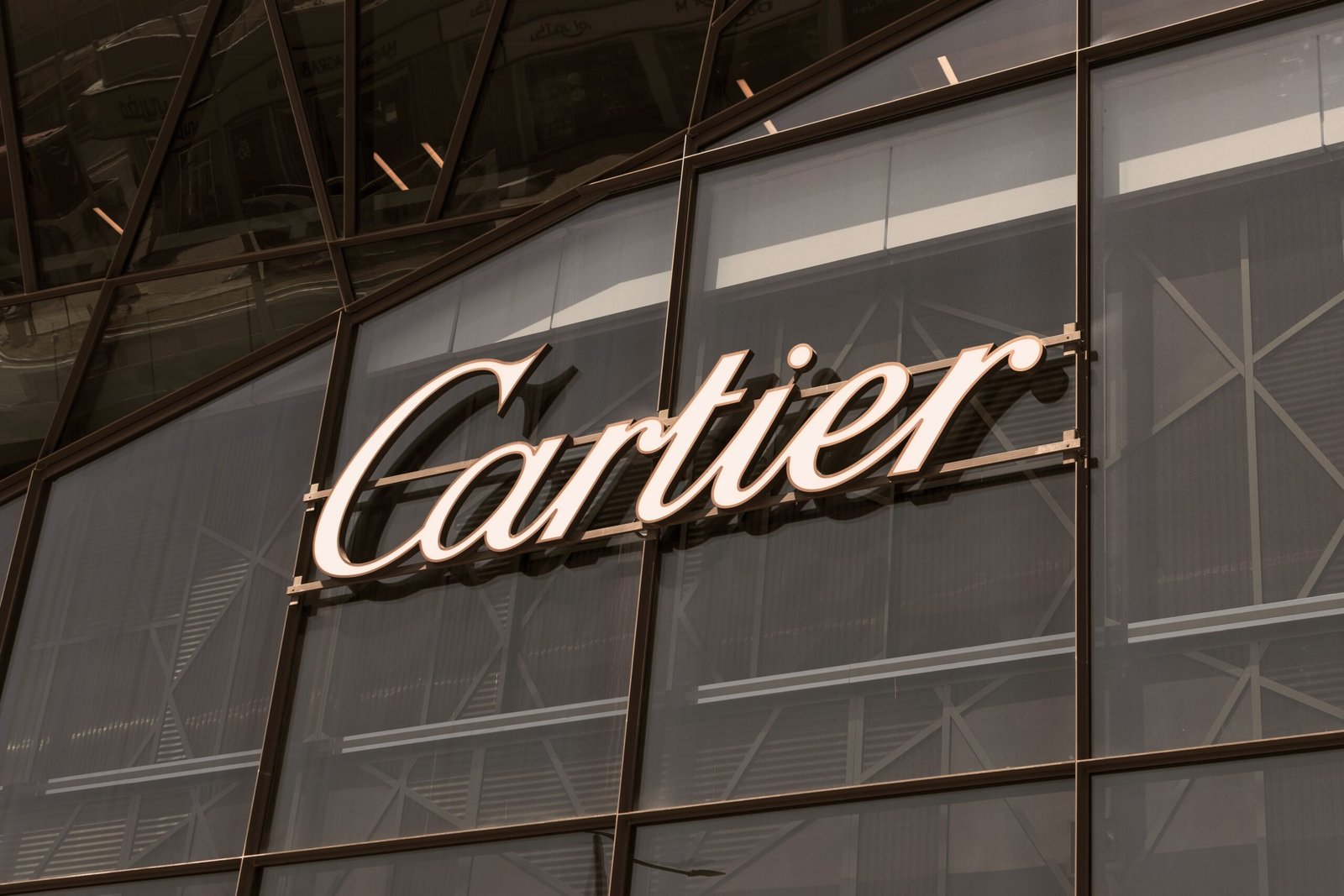 Cartier: Where Jewelry Meets Horology (image credits: wikimedia)