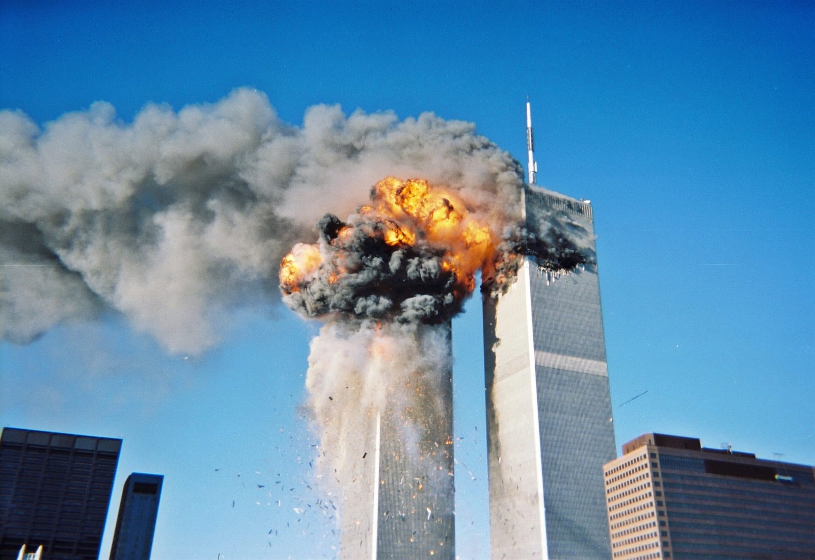 9/11 Attacks (2001) (image credits: wikimedia)