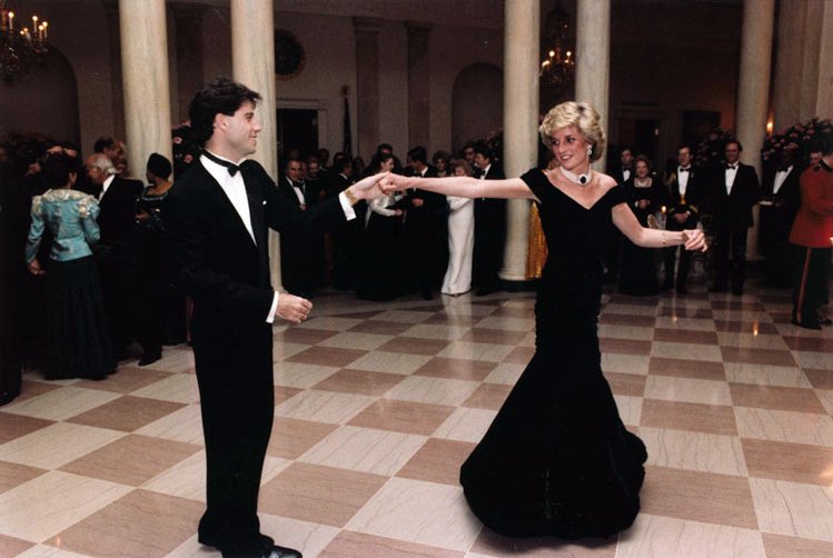 John Travolta – The King of the Dance Floor (image credits: wikimedia)