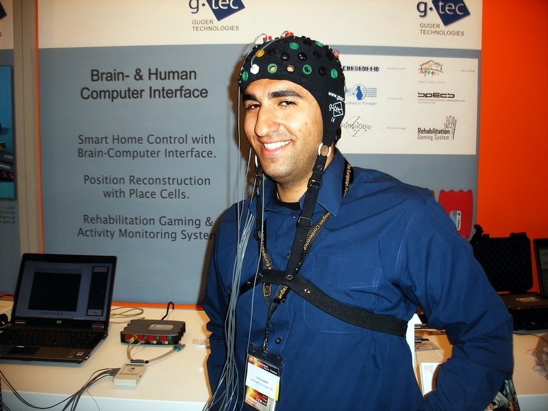 Brain-Computer Interfaces (BCI) (image credits: wikimedia)