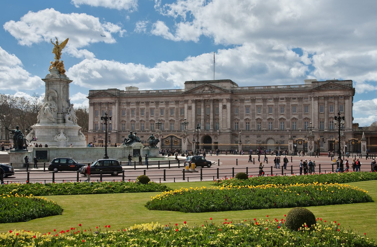 Introduction to Modern Monarchies (image credits: wikimedia)