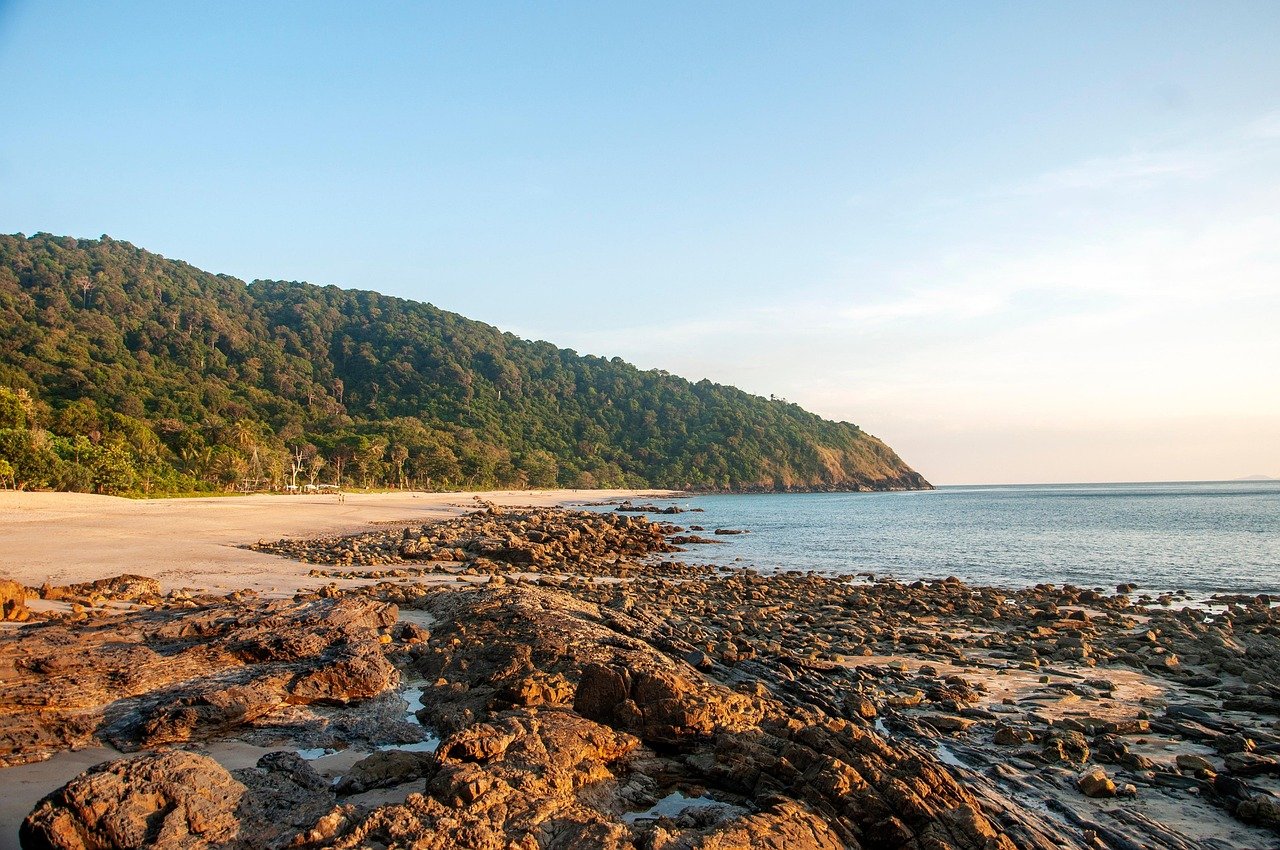 7. Koh Lanta, Thailand (image credits: pixabay)