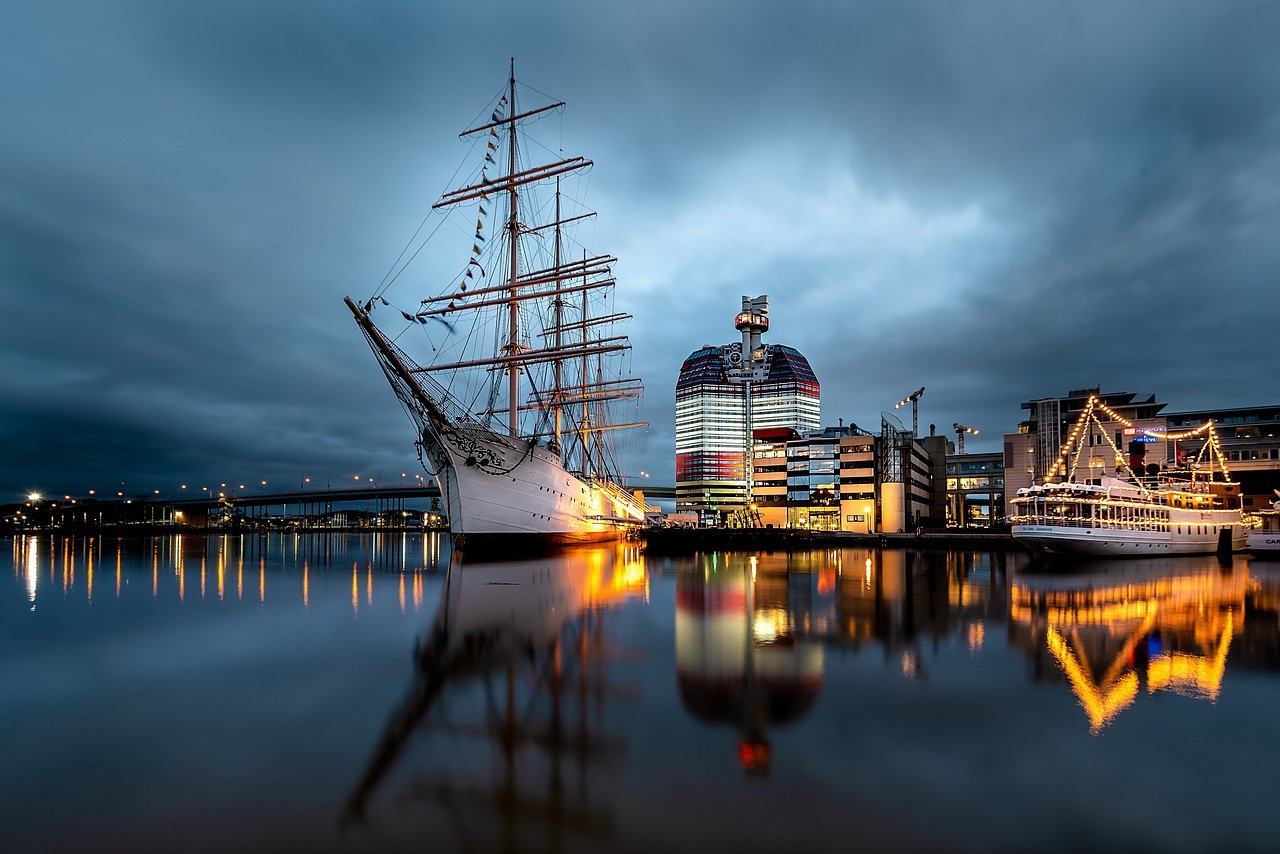 Sweden: Innovation in Every Corner (image credits: pixabay)