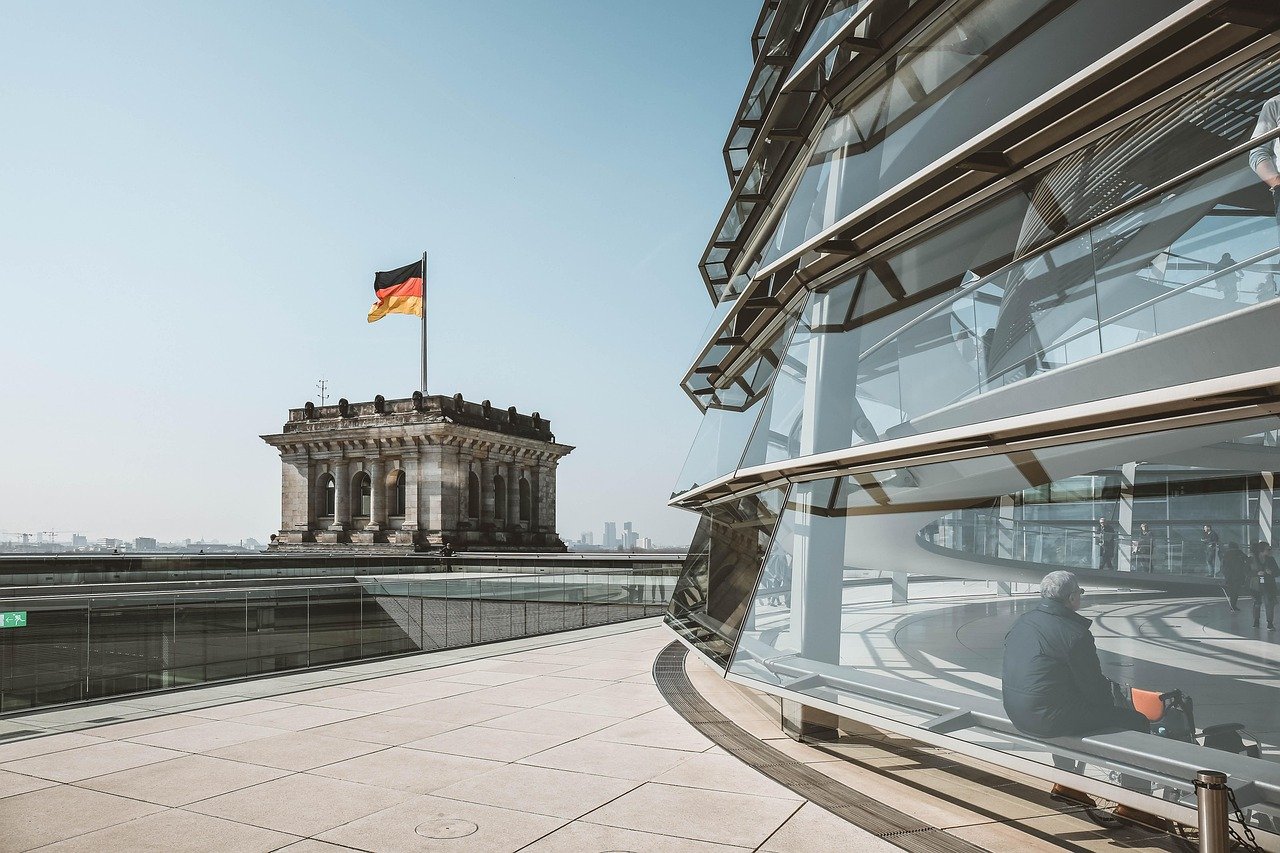 Germany: Engineering Excellence (image credits: pixabay)