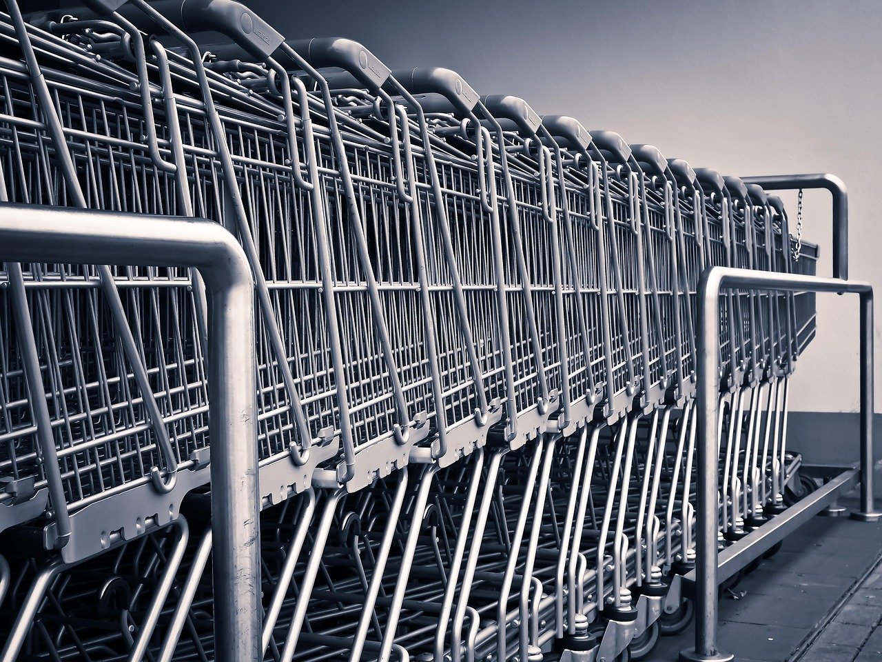 Why Are Retailers Committing More Than Required? (image credits: pixabay)