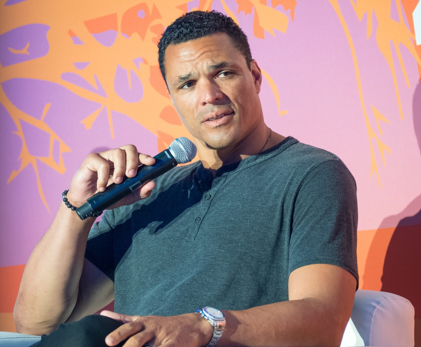 Tony Gonzalez (Football – Super Bowl) (image credits: wikimedia)