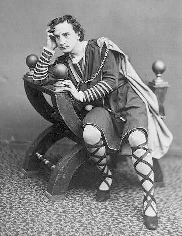 “To be or not to be, that is the question.” (image credits: wikimedia)