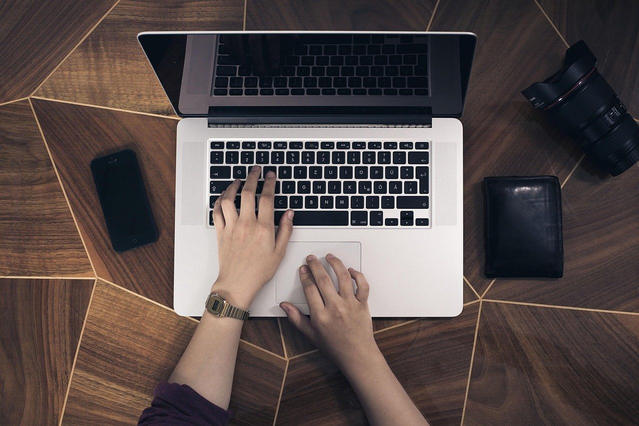 AI in Food Blogging and Content Creation (image credits: pixabay)