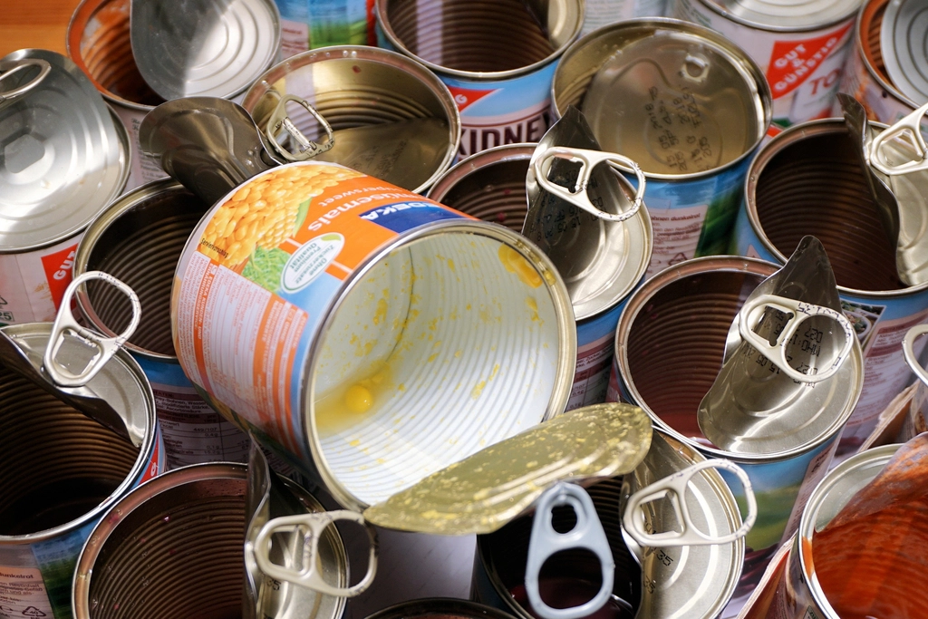 Canned Food – Feeding Armies, Then the World (image credits: rawpixel)