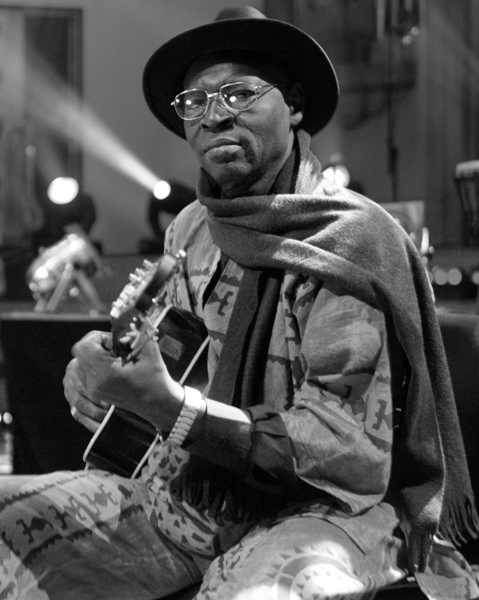 Ali Farka Touré: The Desert Blues Pioneer (image credits: wikimedia)