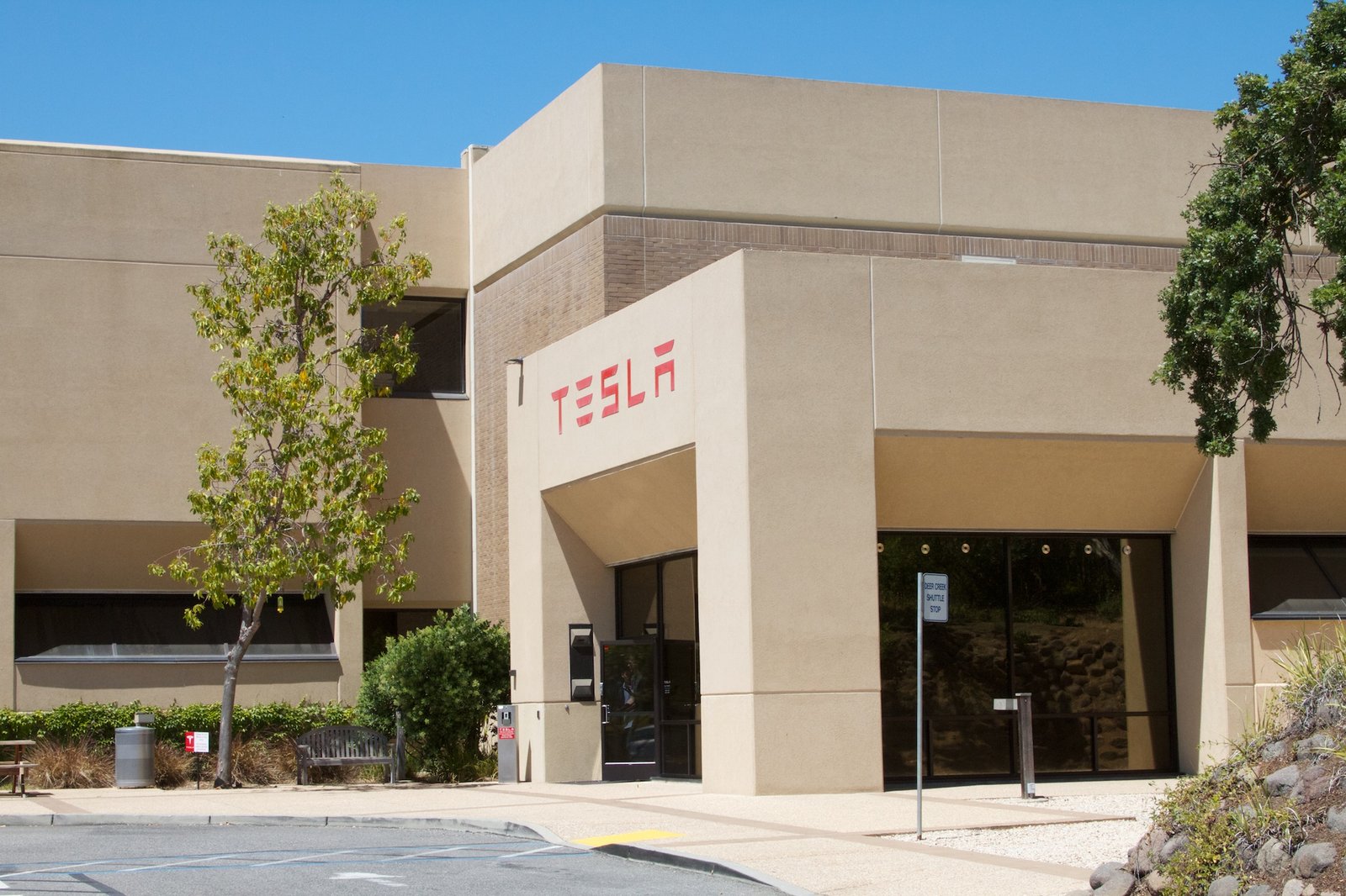 Tesla (image credits: wikimedia)