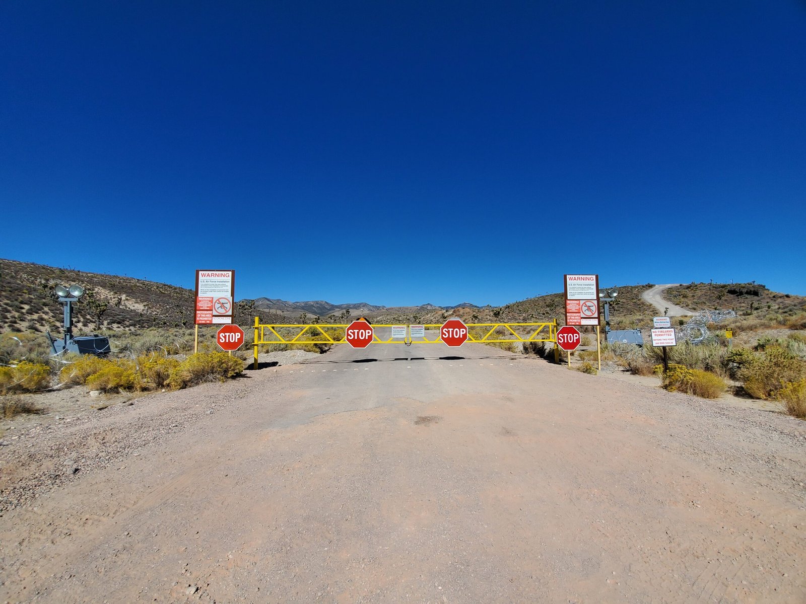 4. Area 51 and Alien Technology (image credits: wikimedia)
