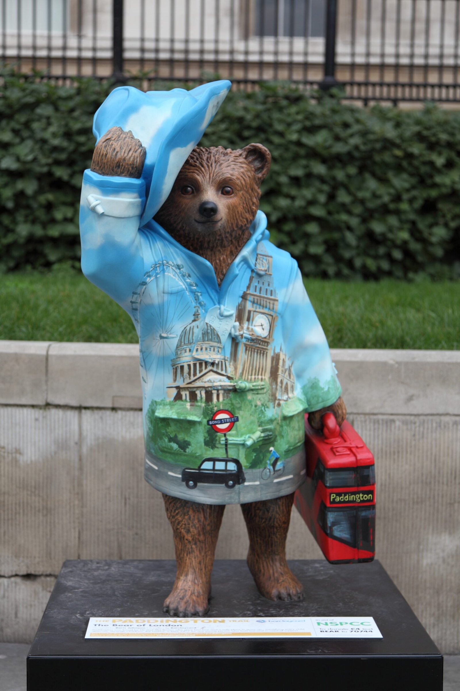 Paddington & Paddington 2 (image credits: wikimedia)