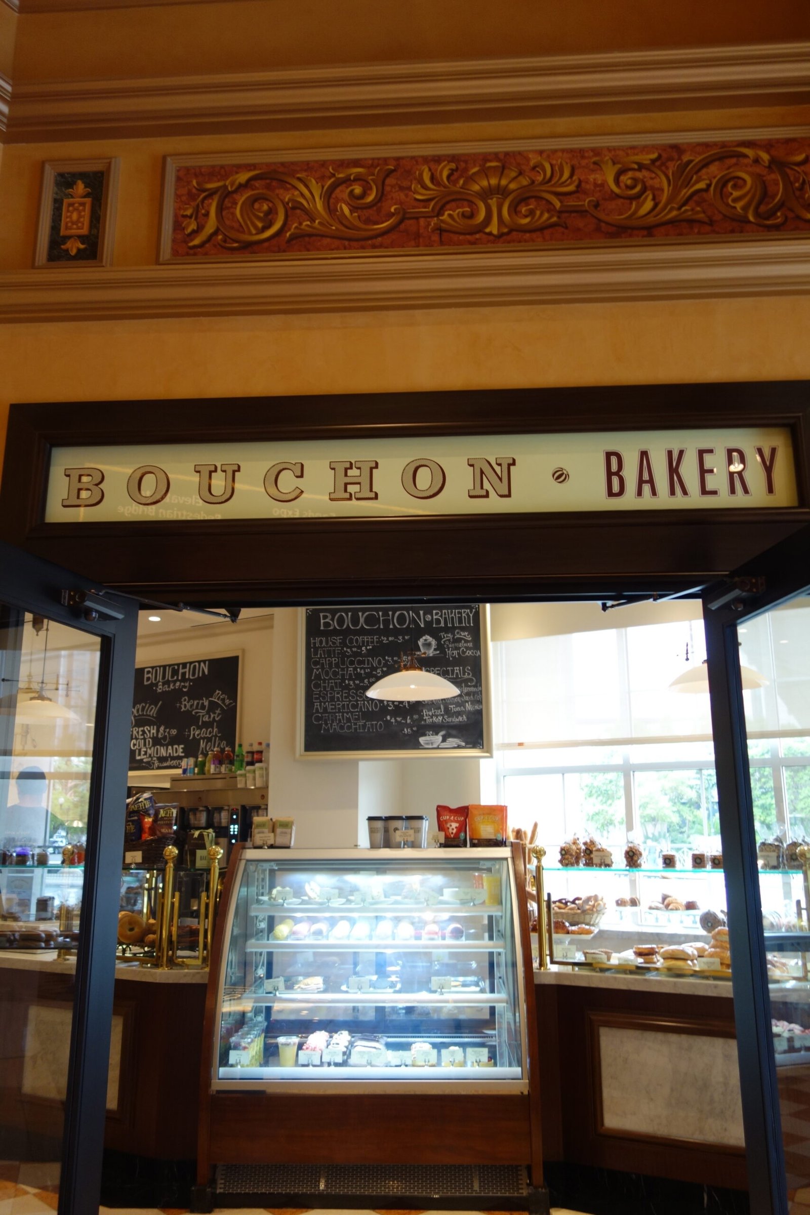 Bouchon Bakery by Thomas Keller (image credits: wikimedia)