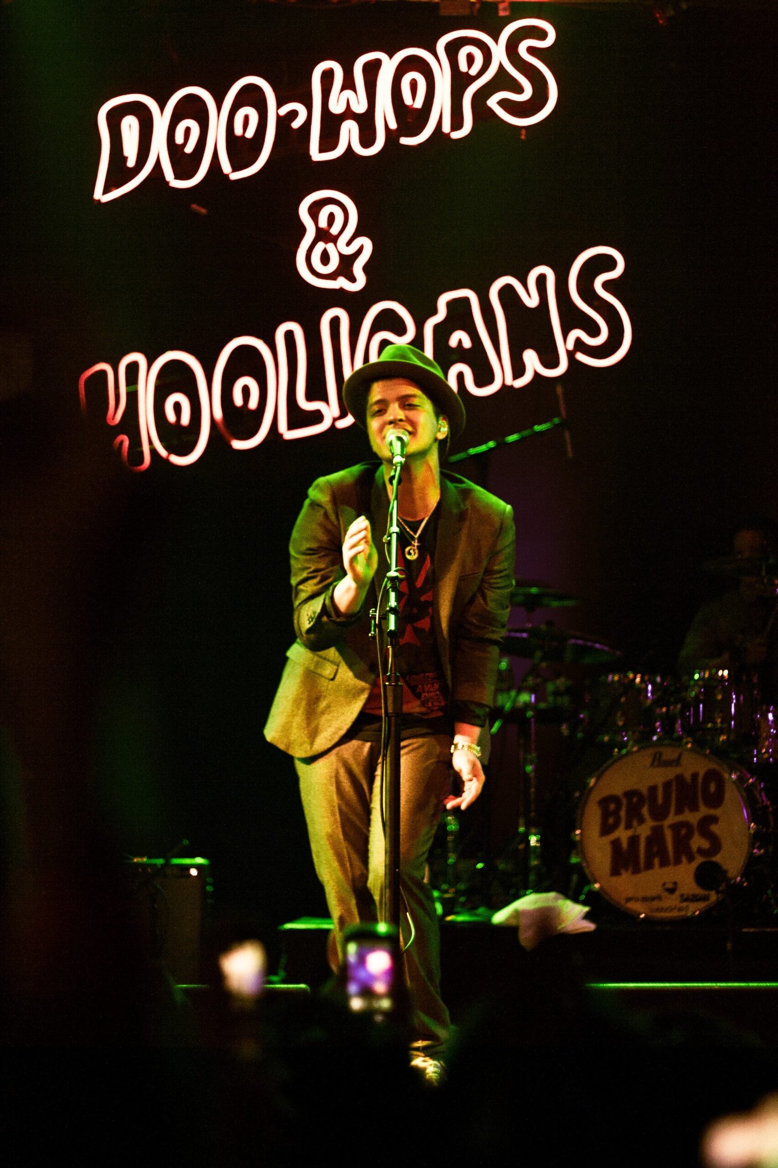 Bruno Mars: 24K Magic Residency (image credits: wikimedia)