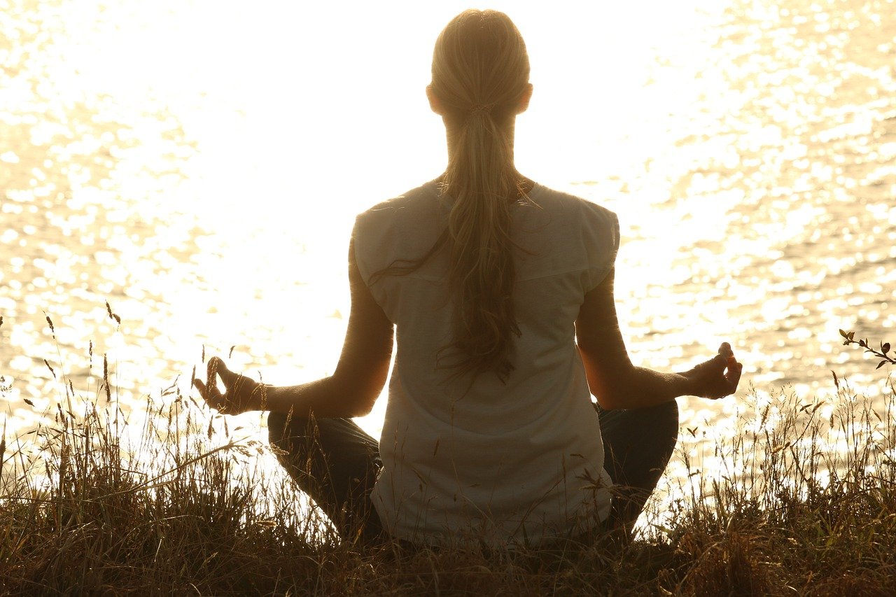 7. Manage Stress with Meditation & Mindfulness 🧘 (image credits: pixabay)