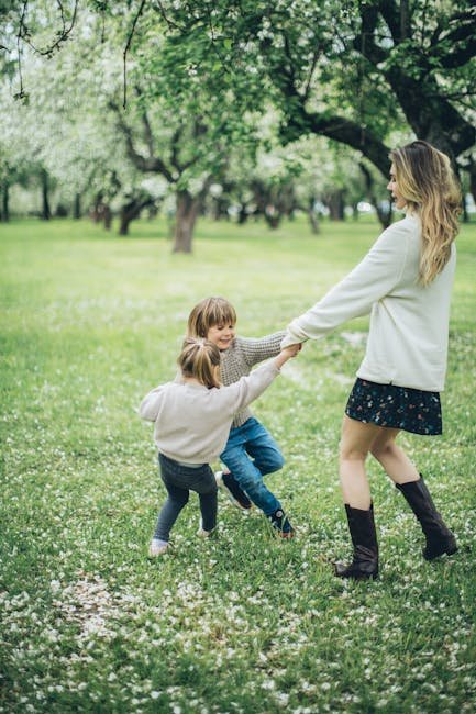 Kids Played Outside Until the Streetlights Came On (image credits: pexels)