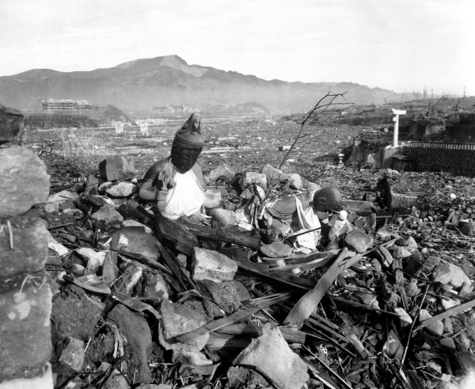 The Atomic Bombings of Hiroshima and Nagasaki: A Necessary Evil or War Crimes? (image credits: wikimedia)