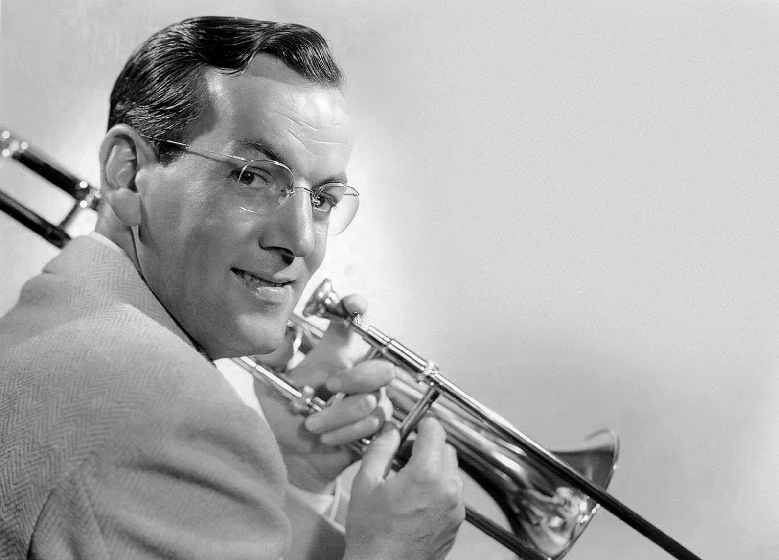 Glenn Miller (1944) (image credits: wikimedia)