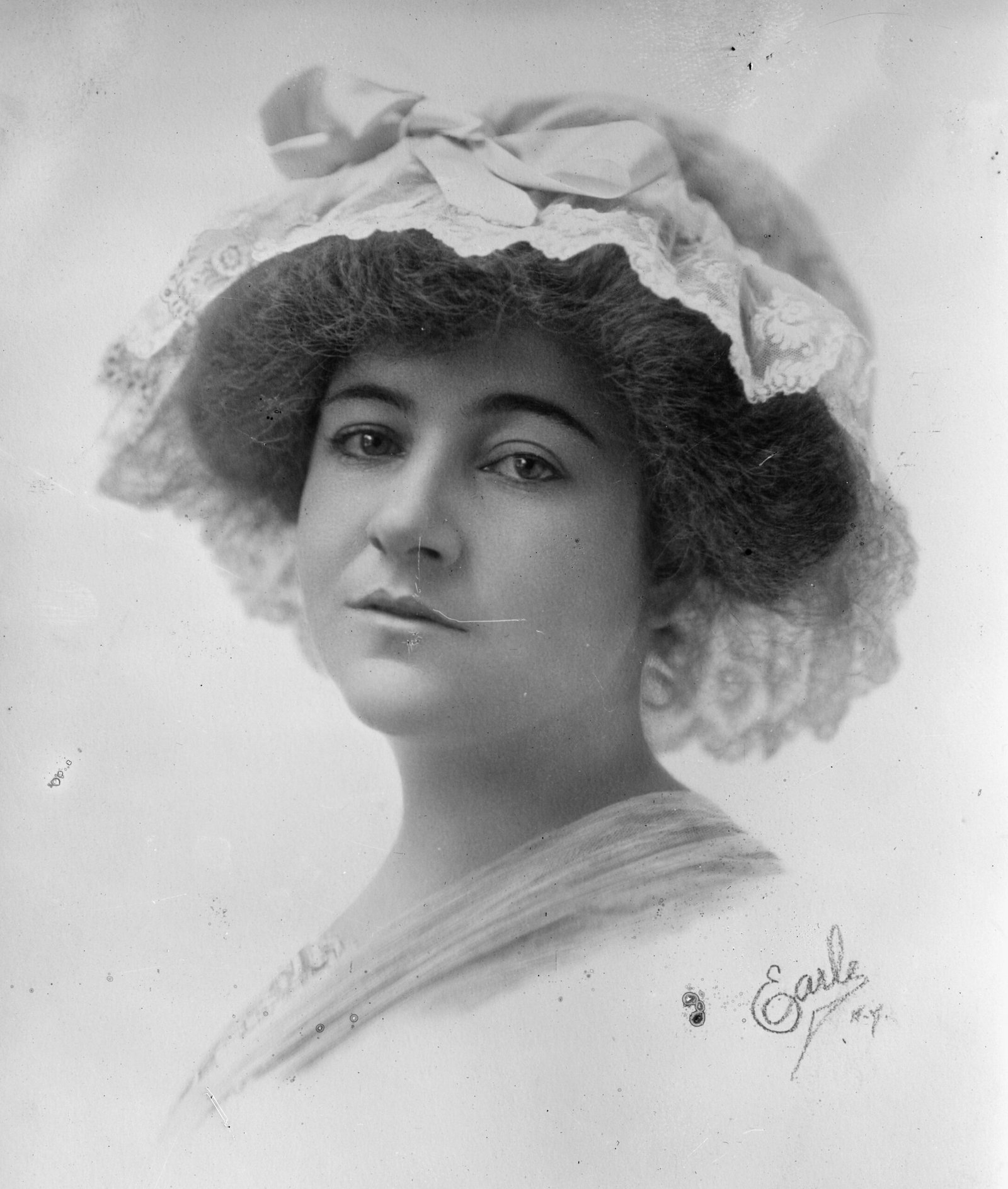 Dorothy Arnold (1910) (image credits: wikimedia)
