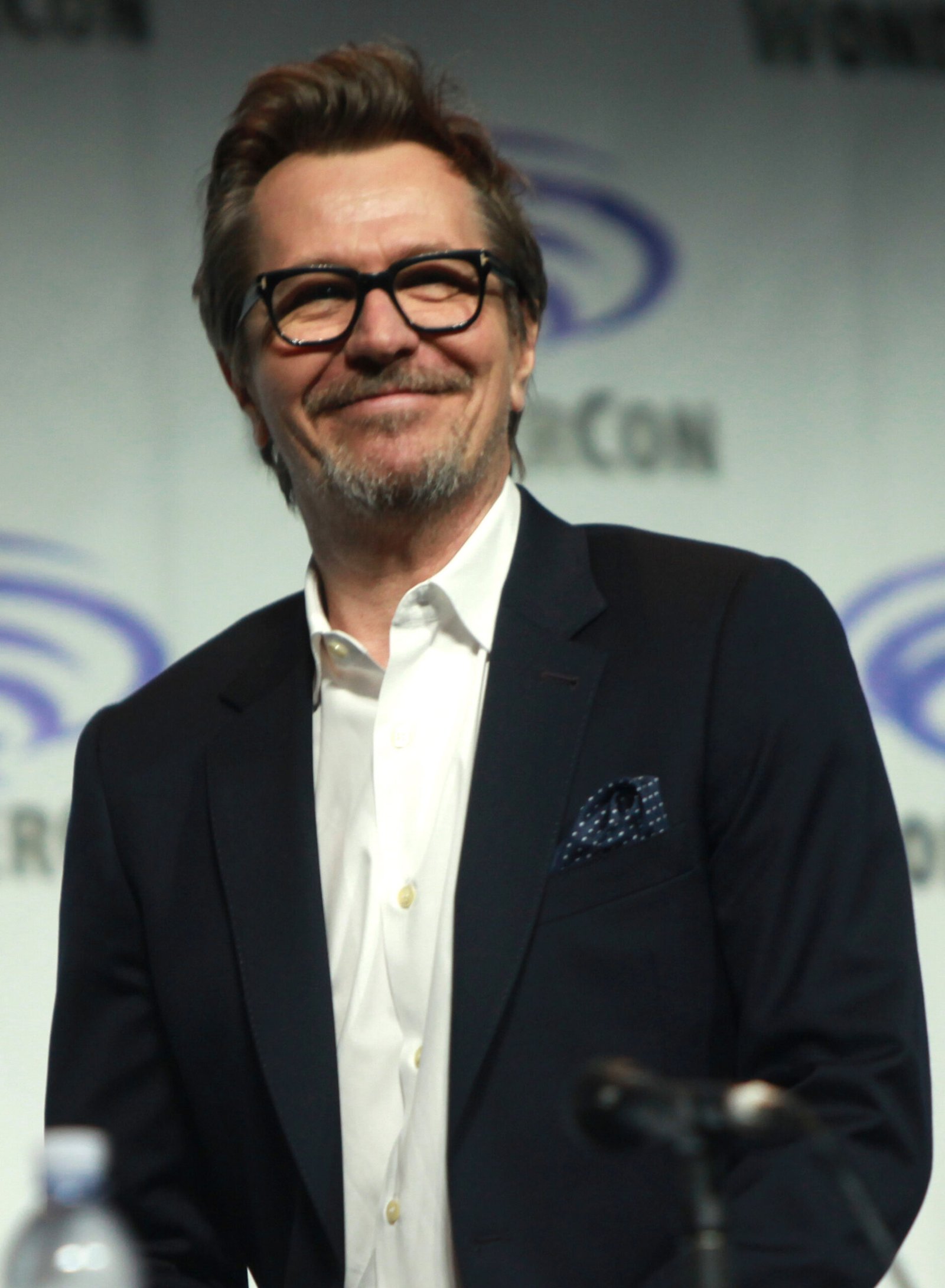 Gary Oldman – Darkest Hour (2017) (image credits: wikimedia)