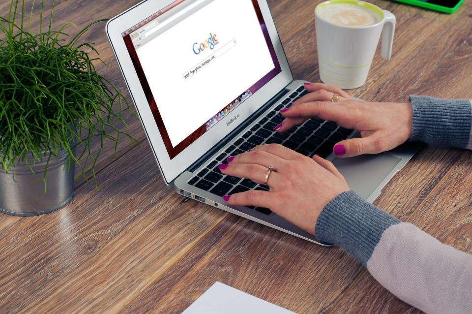 Blind Customer Wins Web Accessibility Case (image credits: stocksnap)