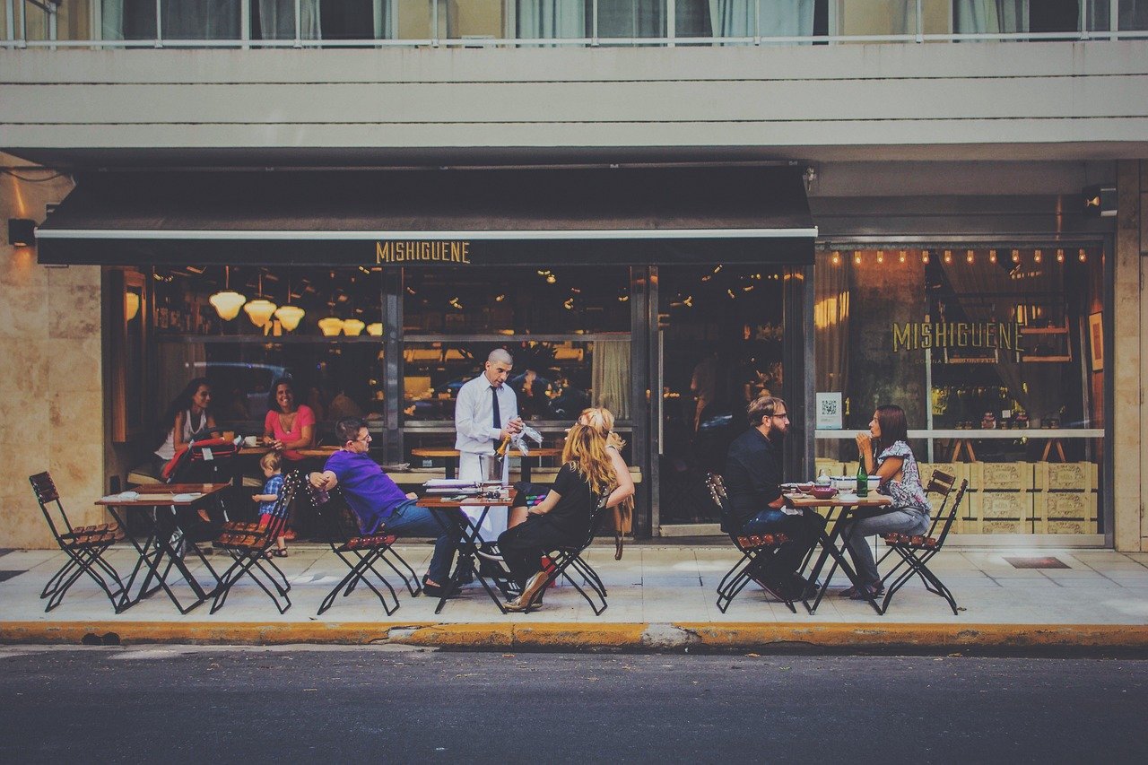 Rendezvous (French) (image credits: pixabay)