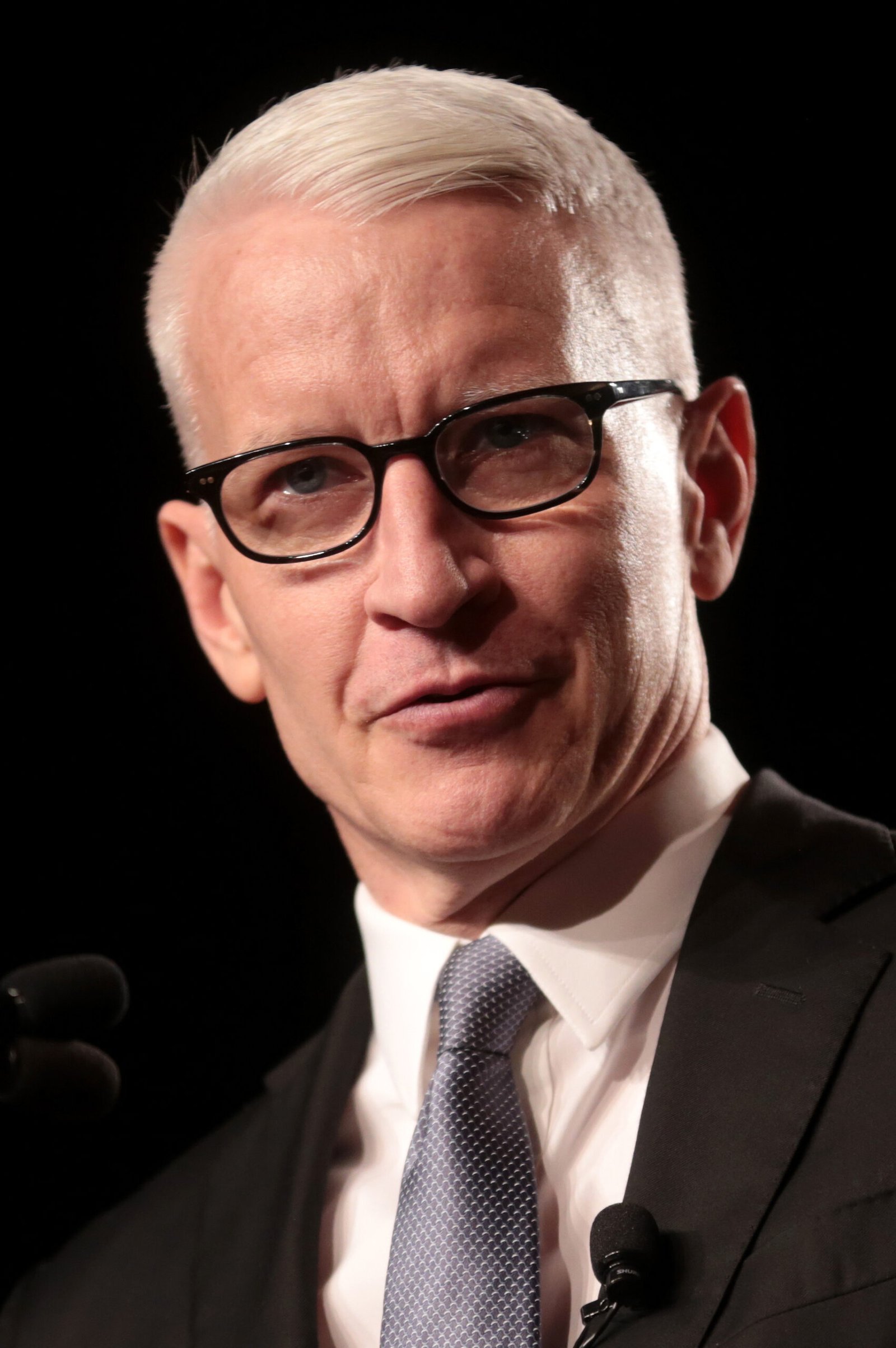 Anderson Cooper – The Vanderbilt Heir (image credits: wikimedia)