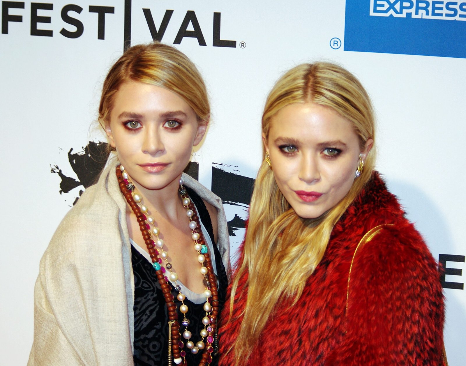6. The Olsen Twins: From Child Stars to Fashion Moguls (image credits: wikimedia)