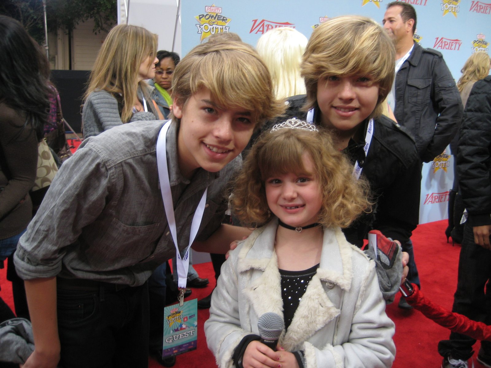 8. The Sprouse Twins: Different Paths From Disney (image credits: wikimedia)