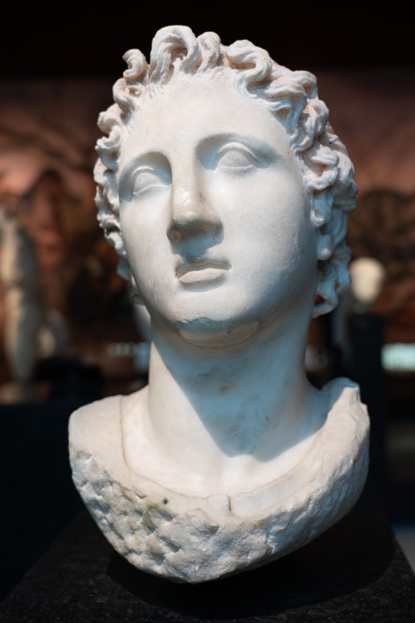 2. Alexander the Great (356–323 BCE) – The Undefeated Warrior (image credits: wikimedia)