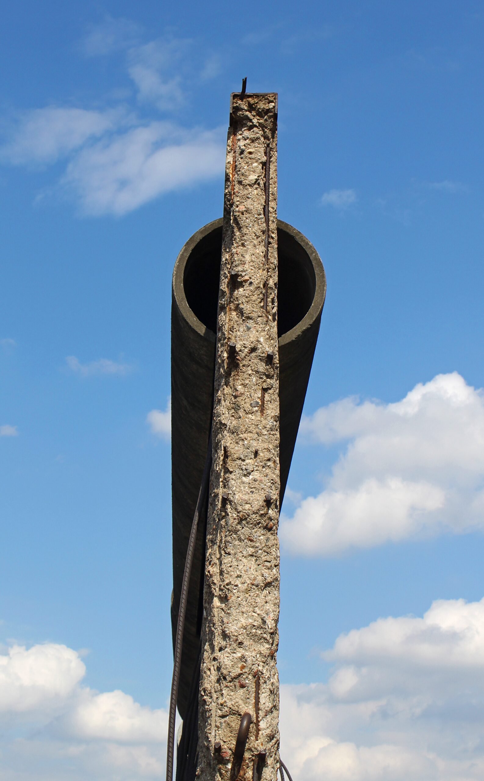 The Fall of the Berlin Wall (1989) & Soviet Collapse (1991) (image credits: wikimedia)