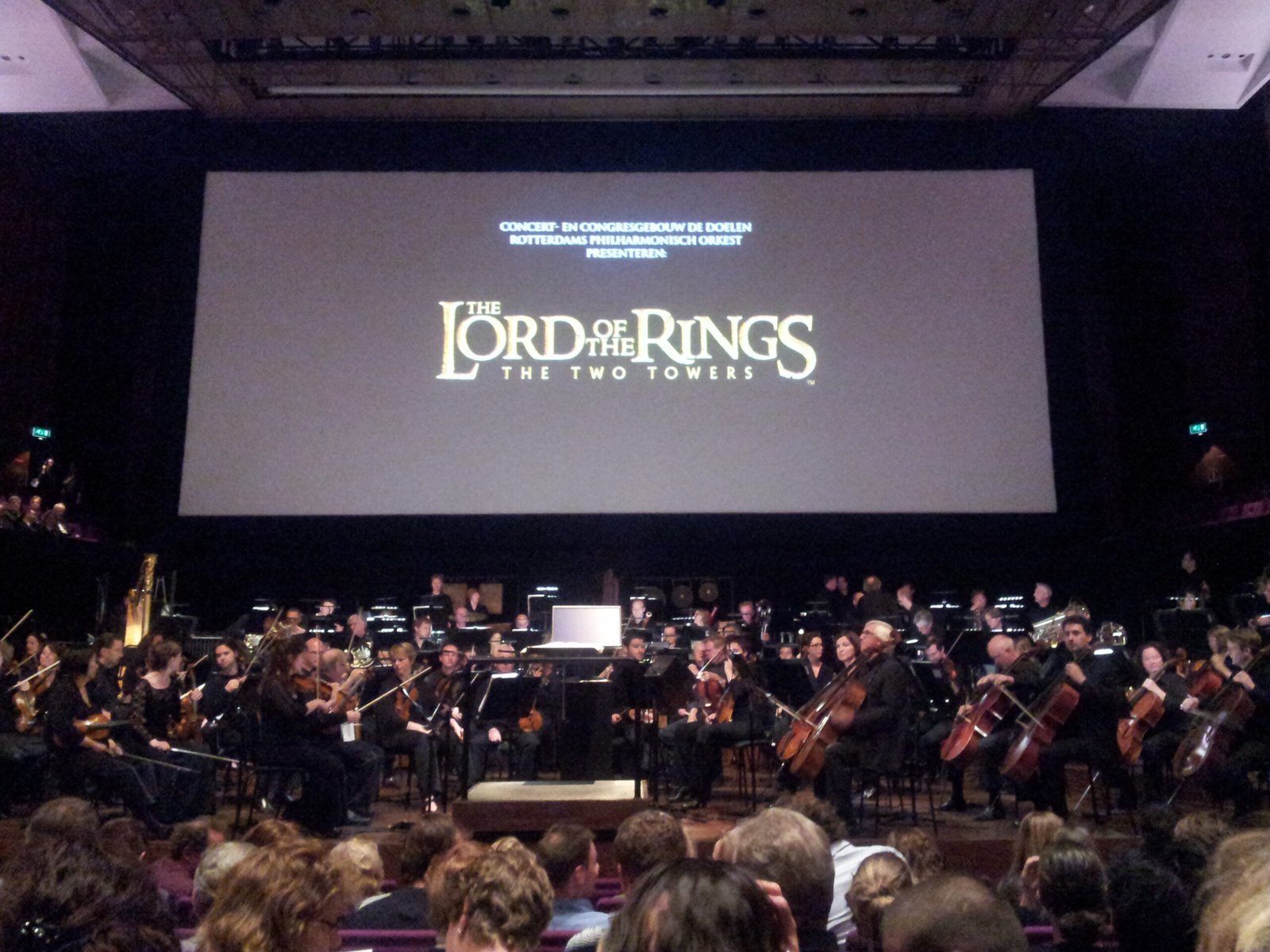 The Lord of the Rings – J.R.R. Tolkien 🏹🔥 (image credits: wikimedia)