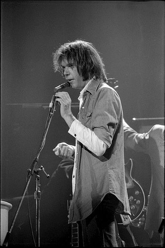 15. Rockin’ in the Free World – Neil Young (image credits: wikimedia)