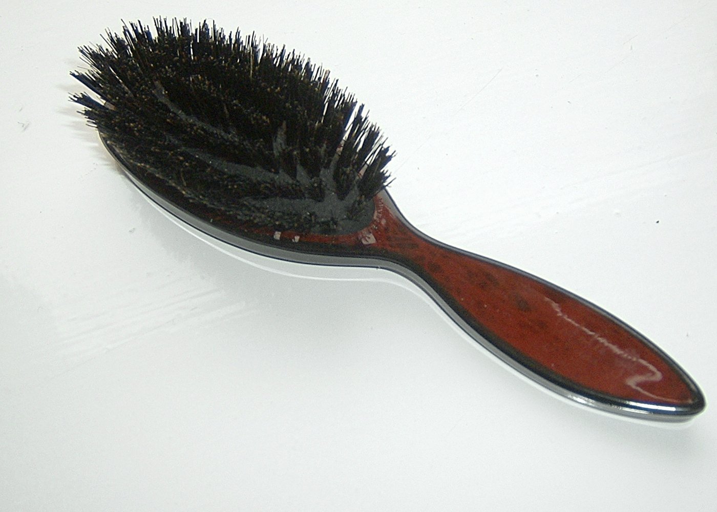 Hairbrushes with a Hidden Message (image credits: wikimedia)